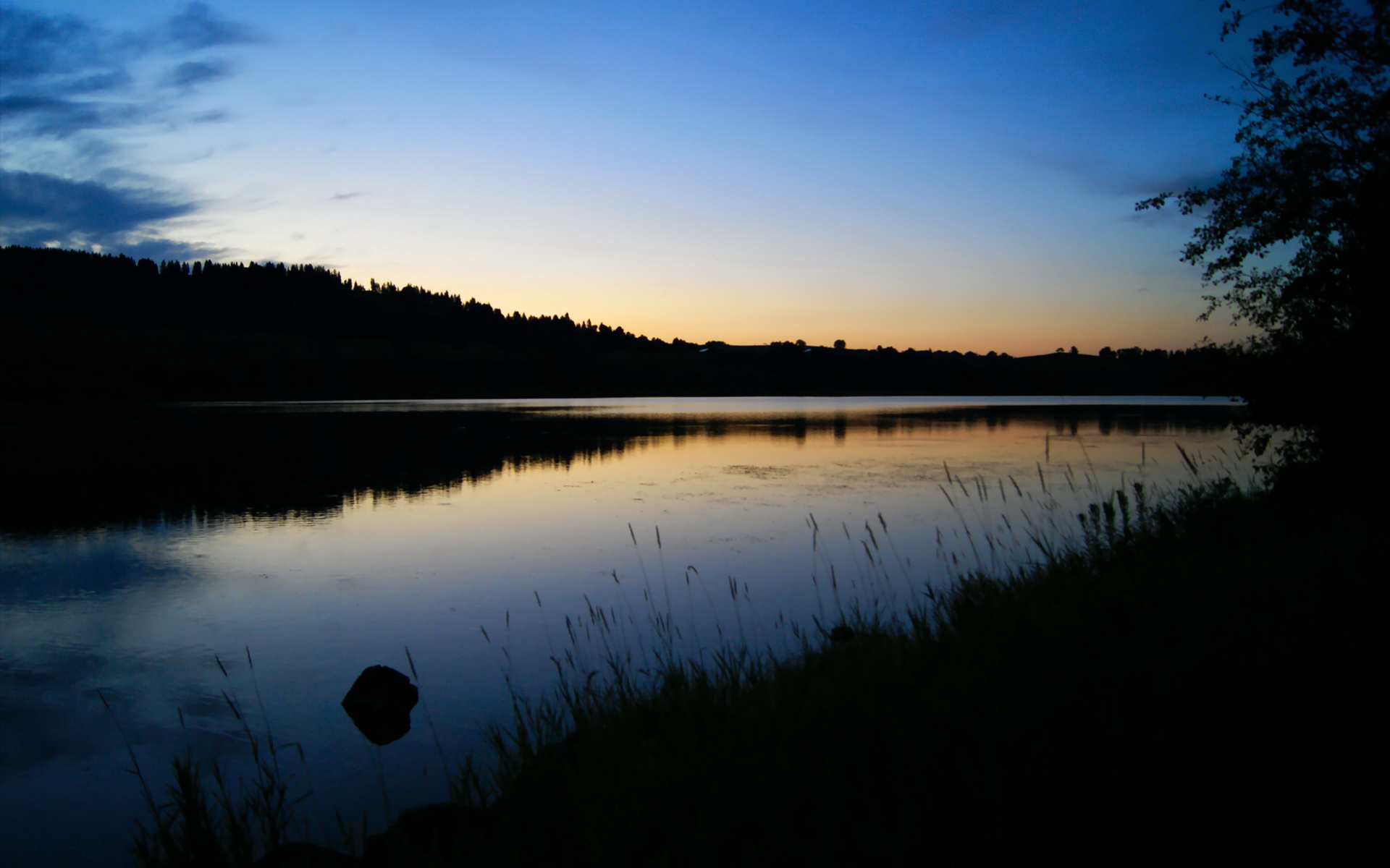 中国足球传球回合中断点分布统计图，足球传中脚法图解